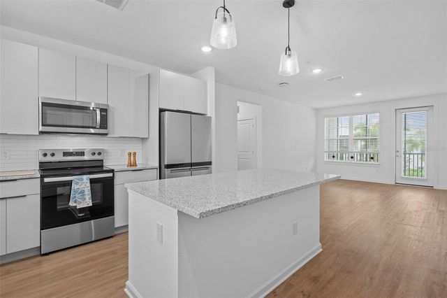 1700 RANCH ROAD B4-8202, Nokomis, FL 34275