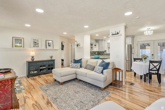 4870 S SOUTHRIDGE DR, Taylorsville, UT 84129