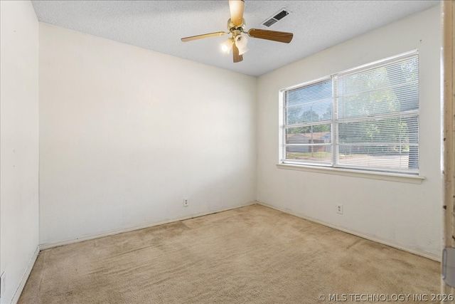 1900 W Gary Street, Broken Arrow, OK 74012
