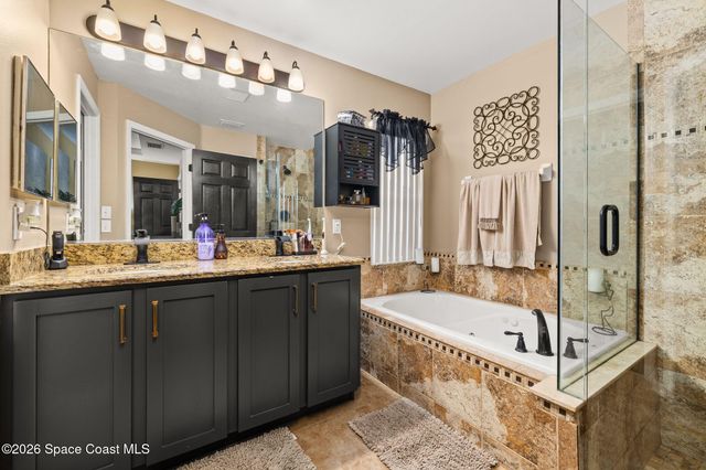 121 Nadell Avenue NW, Palm Bay, FL 32907