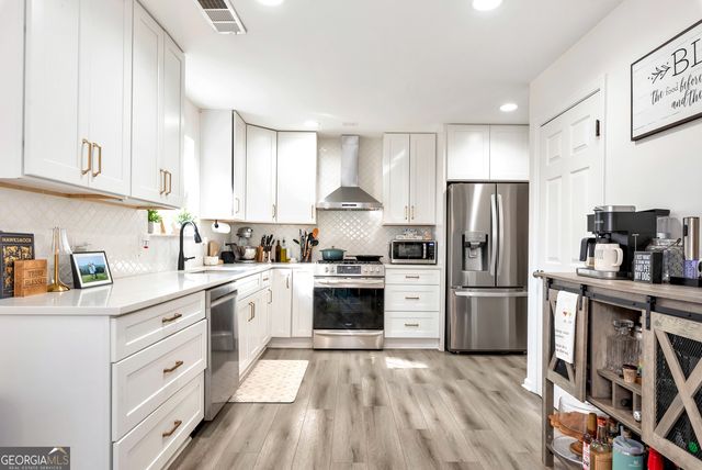 3285 Bridgeshaw Drive, Cumming, GA 30028