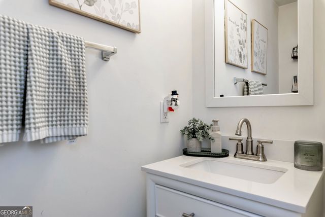 3285 Bridgeshaw Drive, Cumming, GA 30028