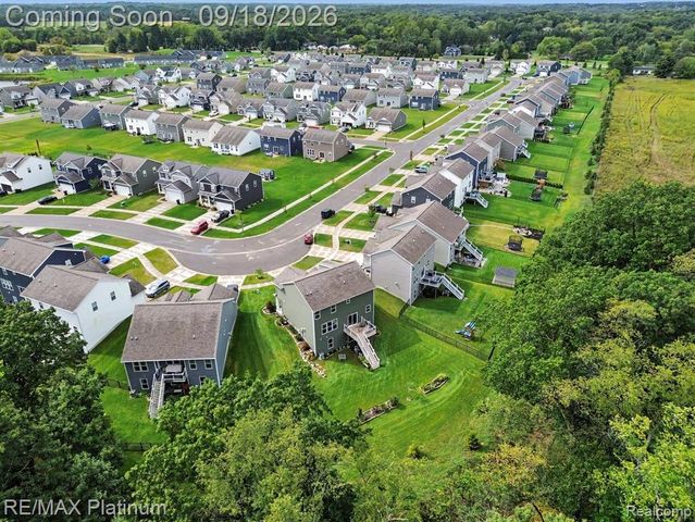 235 Barnsley Drive, Howell, MI 48843