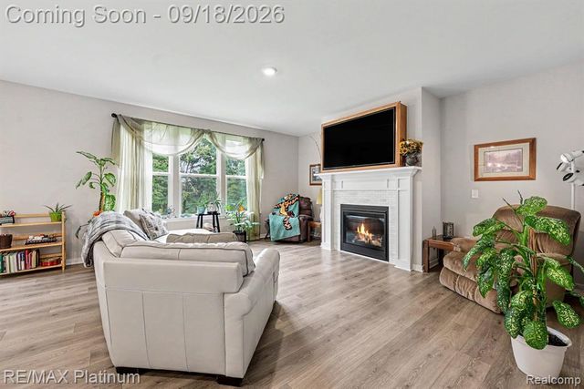235 Barnsley Drive, Howell, MI 48843