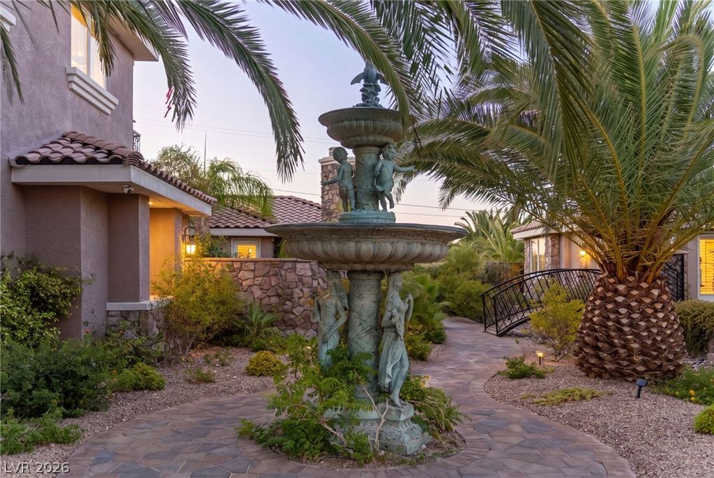 208 East Levi Avenue, Las Vegas, NV 89183 — photo 5