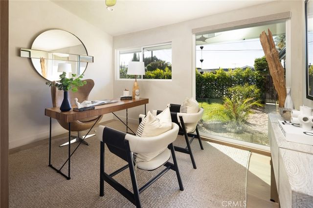 5746 McDonie Avenue, Woodland Hills, CA 91367