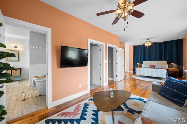 3459 Wisconsin Avenue, St Louis, MO 63118