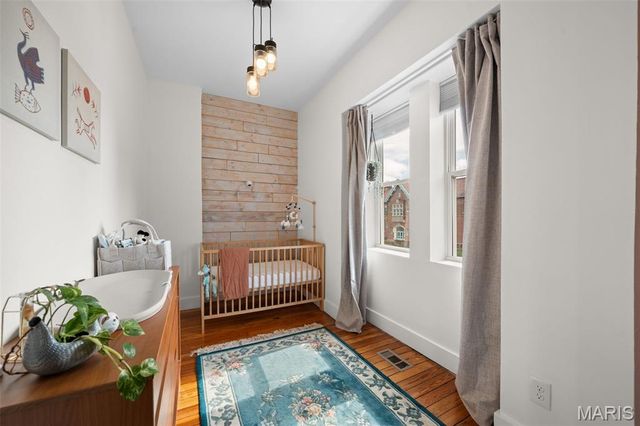 3459 Wisconsin Avenue, St Louis, MO 63118