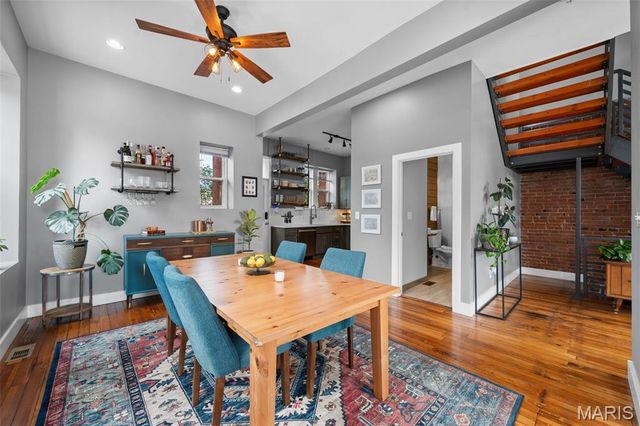 3459 Wisconsin Avenue, St Louis, MO 63118