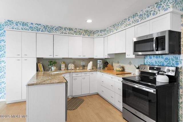 93 Bay Point Harbour, Point Pleasant, NJ 08742