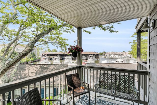 93 Bay Point Harbour, Point Pleasant, NJ 08742