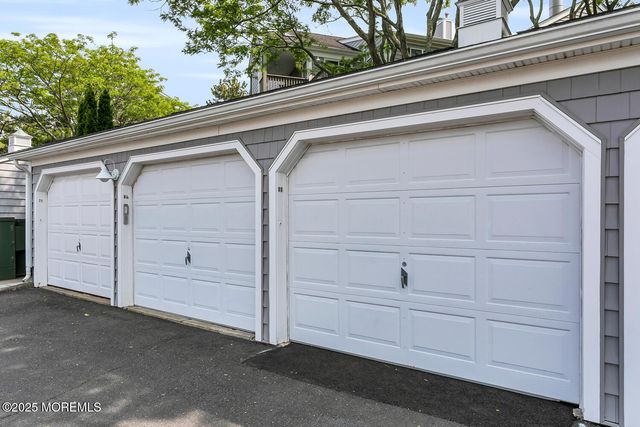 93 Bay Point Harbour, Point Pleasant, NJ 08742