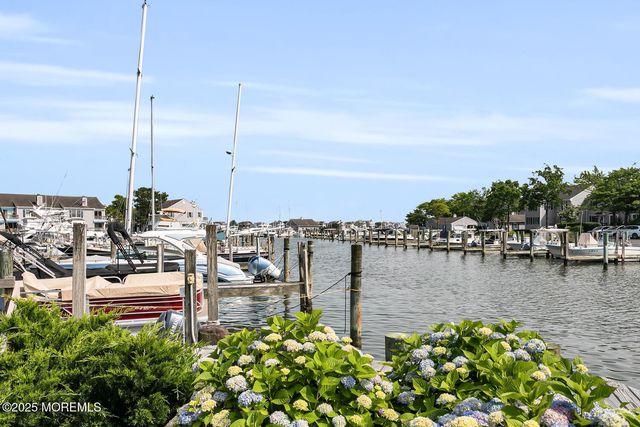 93 Bay Point Harbour, Point Pleasant, NJ 08742