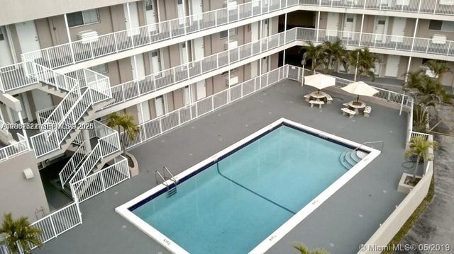 6580 Santona Street A39, Coral Gables, FL 33146