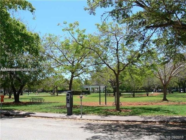 6580 Santona Street A39, Coral Gables, FL 33146