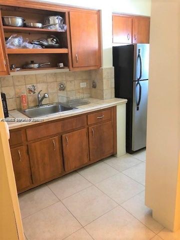 6580 Santona Street A39, Coral Gables, FL 33146