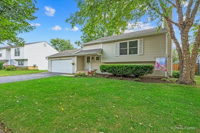 960 Independence Avenue, St. Charles, IL 60174