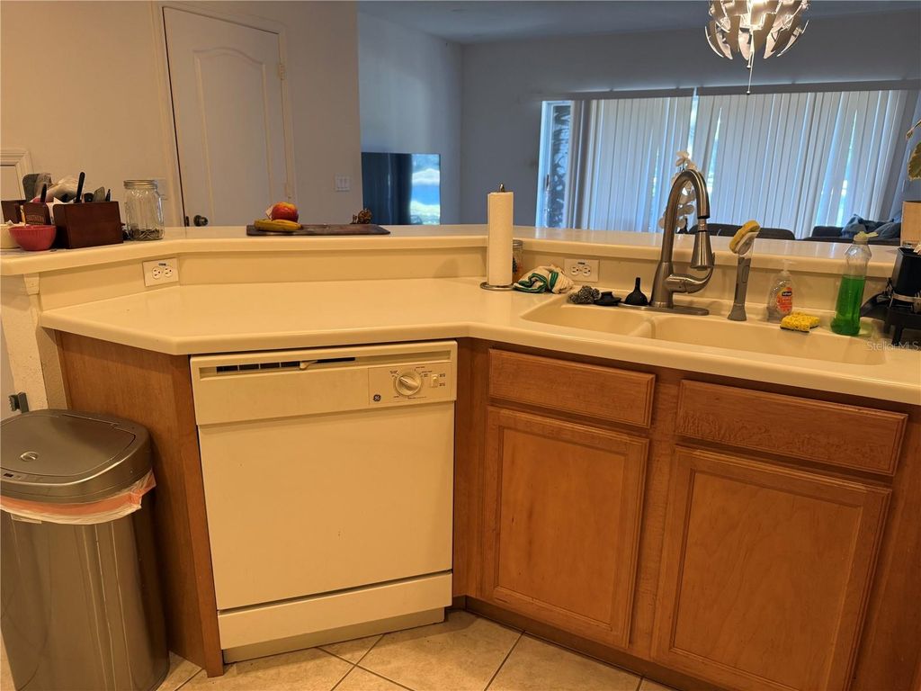 Image 6 of property listing at 3460 VICTORIA PINES DRIVE 160, Orlando, FL 32829