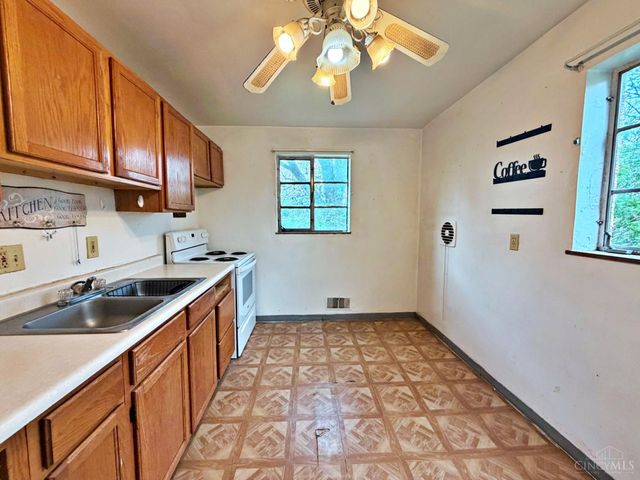 5110 Chantilly Drive, Delhi Twp, OH 45238