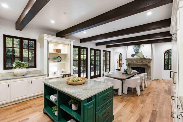 1932 Emerson Street, Palo Alto, CA 94301