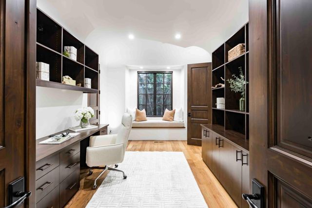 1932 Emerson Street, Palo Alto, CA 94301