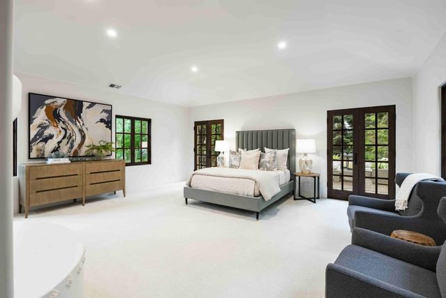 1932 Emerson Street, Palo Alto, CA 94301