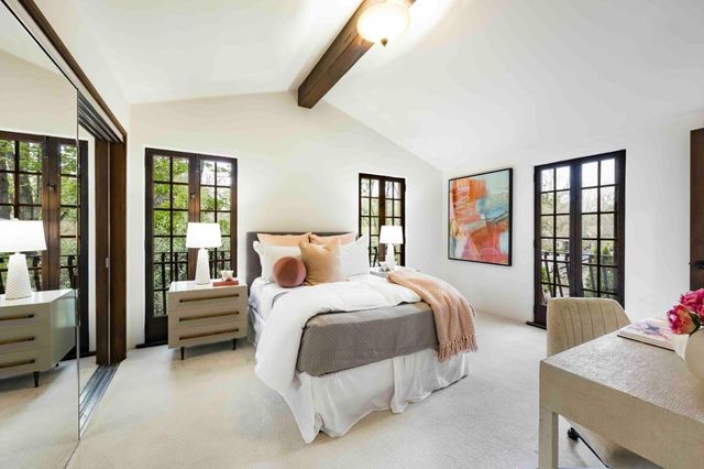 1932 Emerson Street, Palo Alto, CA 94301