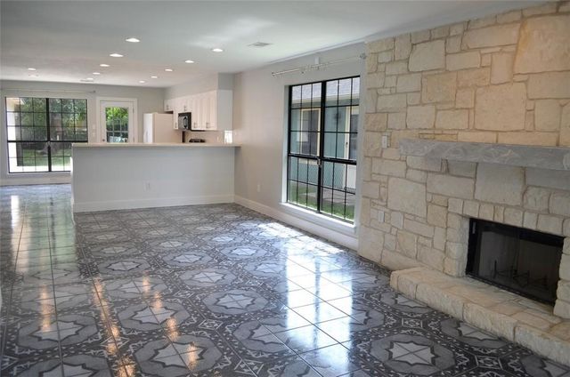 6400 Santos ST, Austin, TX 78741