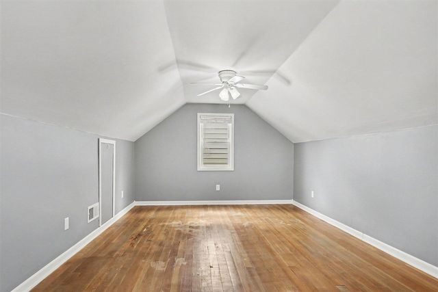 934 Reynard Street, Grand Rapids, MI 49507