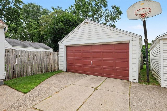 934 Reynard Street, Grand Rapids, MI 49507