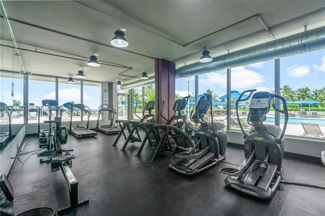 100 Lincoln Rd 307, Miami Beach, FL 33139