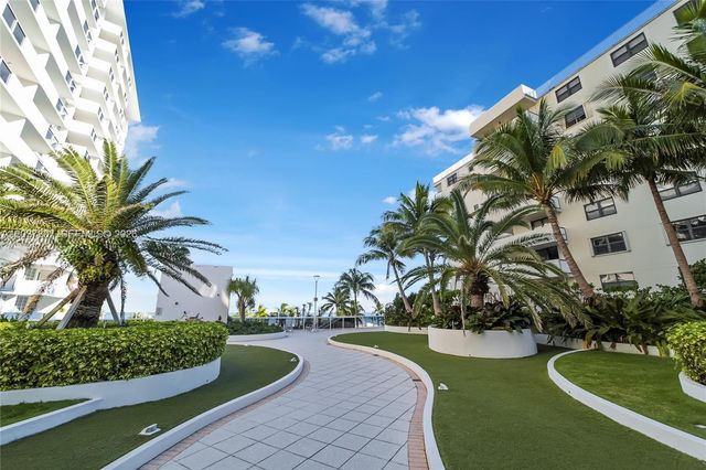 100 Lincoln Rd 307, Miami Beach, FL 33139