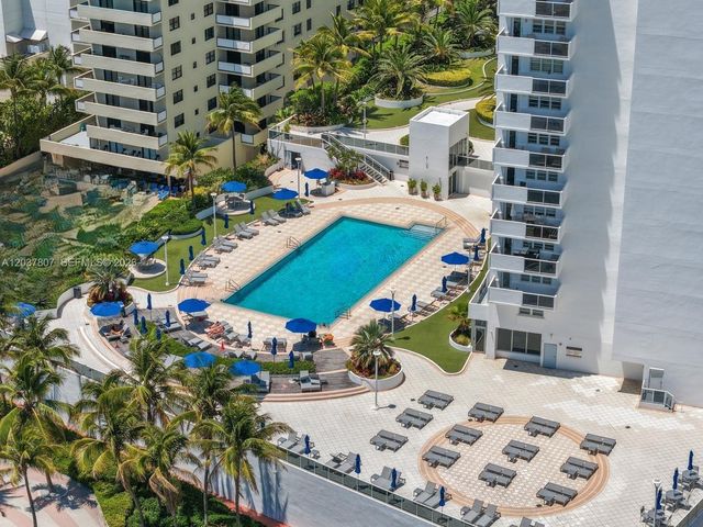 100 Lincoln Rd 307, Miami Beach, FL 33139