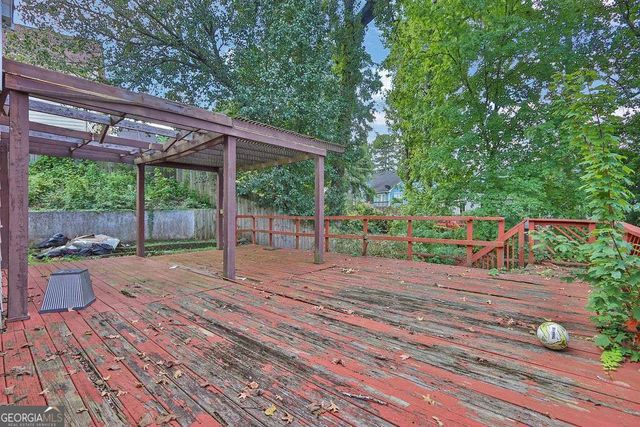 3245 Shady Woods Circle, Lawrenceville, GA 30044