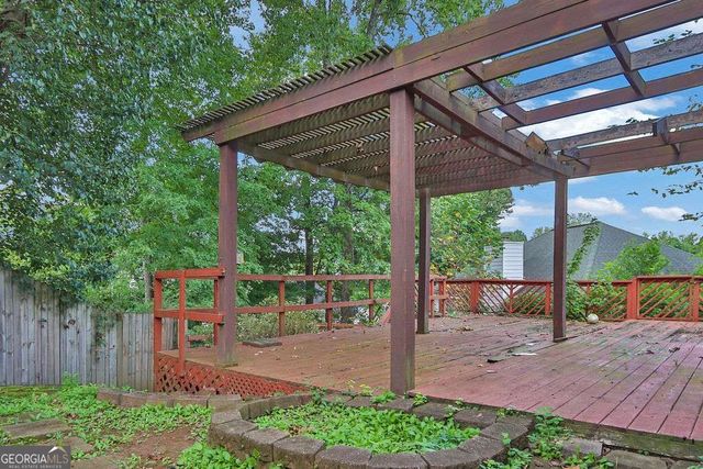3245 Shady Woods Circle, Lawrenceville, GA 30044