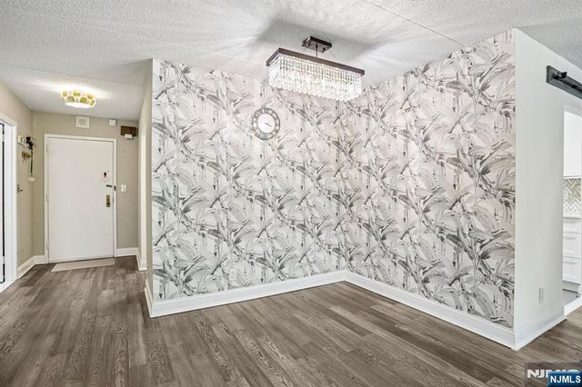1077 River Road 211, Edgewater, NJ 07020