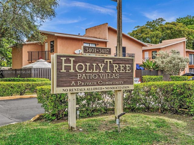 3483 SW 52nd Ave, Pembroke Park, FL 33023