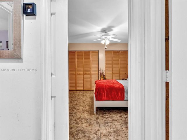 3483 SW 52nd Ave, Pembroke Park, FL 33023