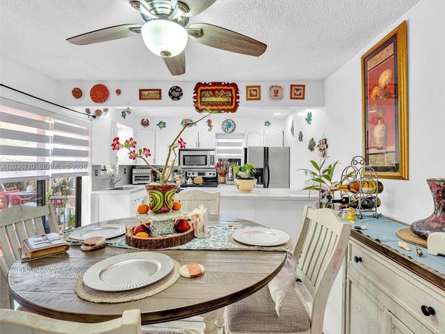 3483 SW 52nd Ave, Pembroke Park, FL 33023
