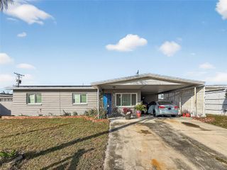 8009 CORNWALL LANE, Tampa, FL 33615