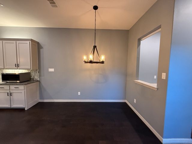 4510 Meadow Hawk Drive, Arlington, TX 76005