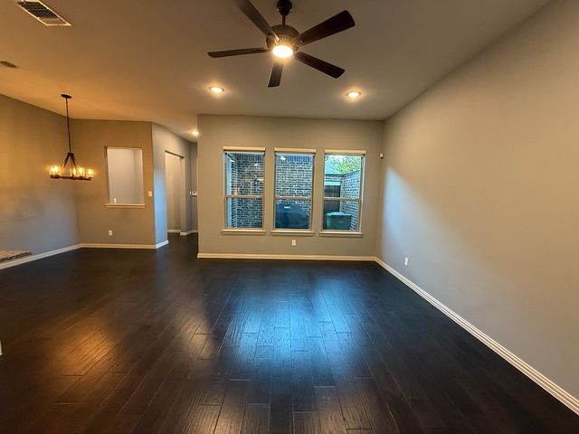 4510 Meadow Hawk Drive, Arlington, TX 76005