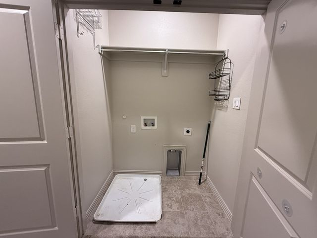 4510 Meadow Hawk Drive, Arlington, TX 76005