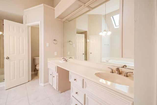 2303 Prestwick Drive, League City, TX 77573