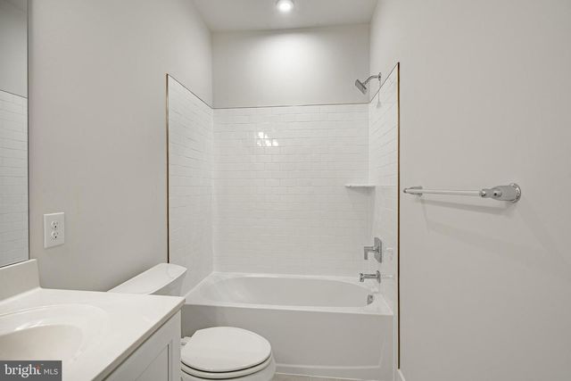 581 TRIFECTA RD, Downingtown, PA 19335