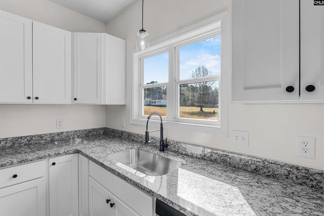 557 Fredonia Rd Road, Leesville, SC 29070