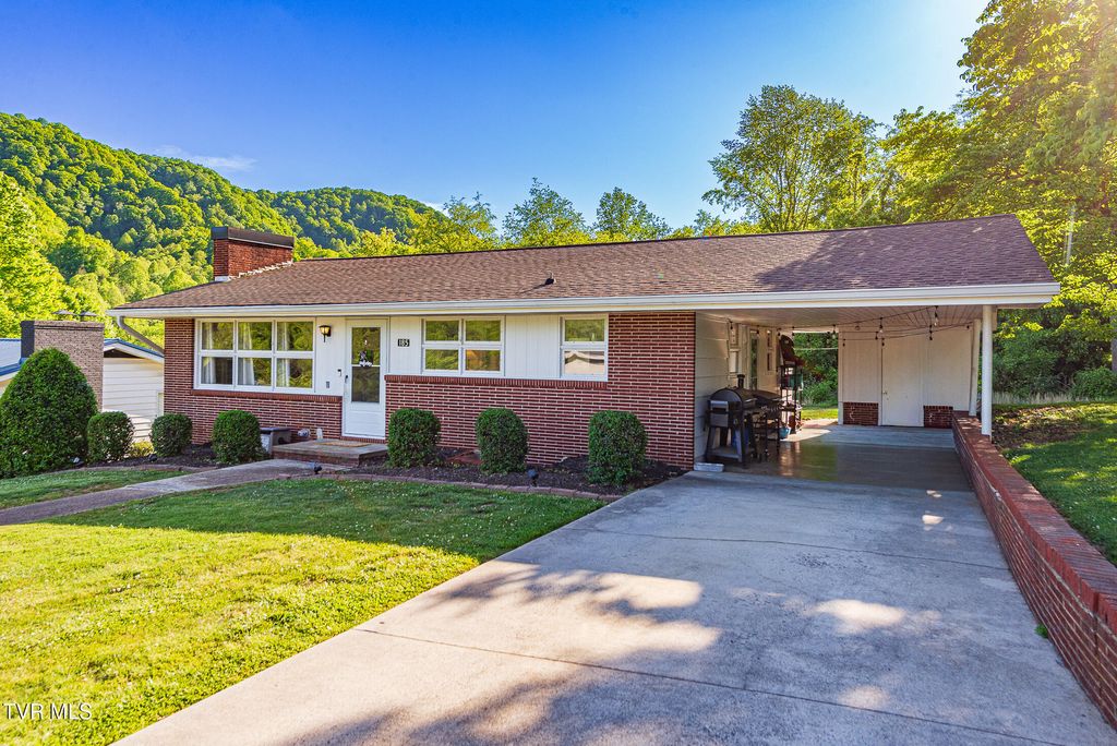 185 Frances Street, Gate City, VA 24251