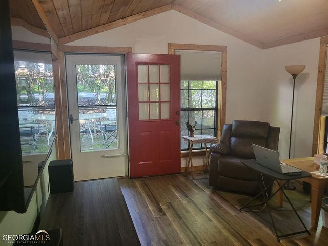 4 Magnificent Way, Cleveland, GA 30528