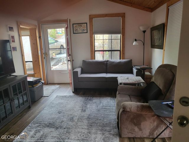 4 Magnificent Way, Cleveland, GA 30528