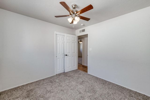 2605 E Sussex Way, Fresno, CA 93726